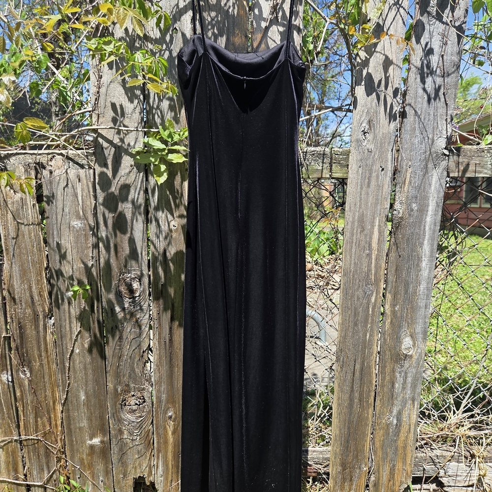 Vintage faux Velvet Grunge Prom Dress - Picture 3 of 4